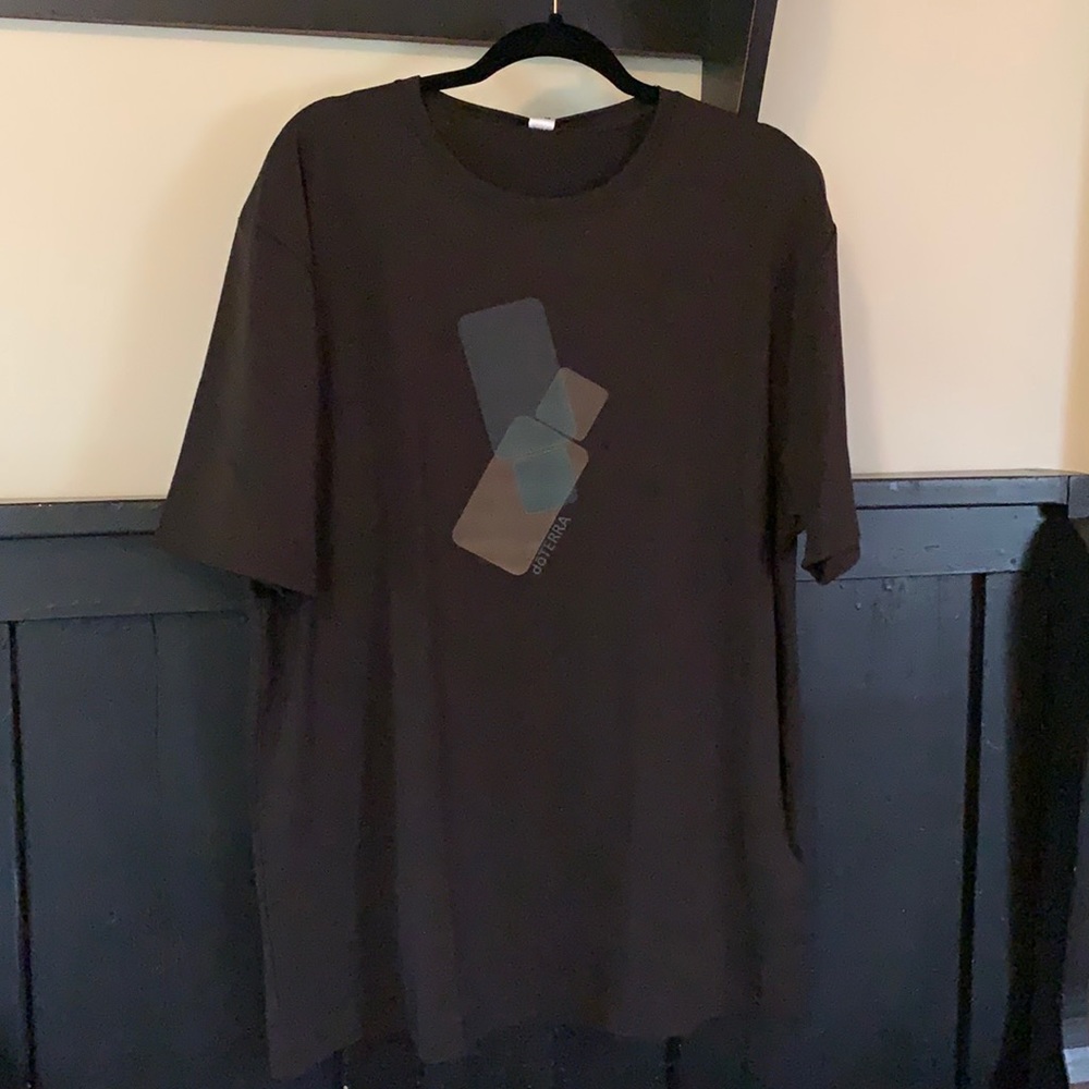 Do terra men’s bottle eco apparel black T XXL NWT